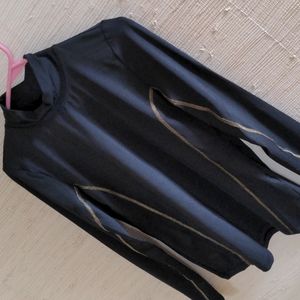 Black with gold stitching ideology turtleneck performance rapi dry top S nwt